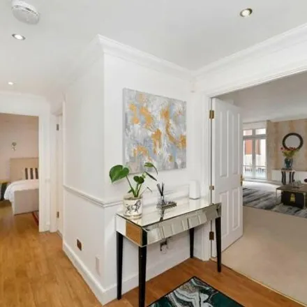 Image 3 - 34-36 Maddox Street, East Marylebone, London, W1S 2PZ, United Kingdom - Apartment for sale