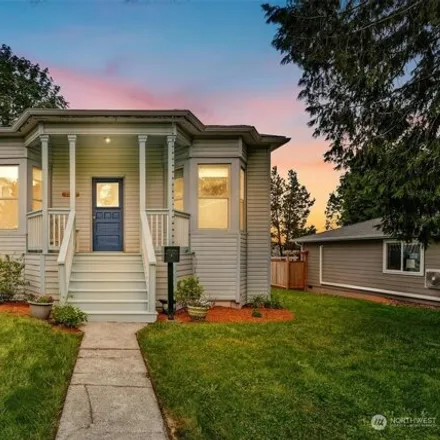 Buy this 2 bed house on 5212 South Mayflower Street in Seattle, WA 98118