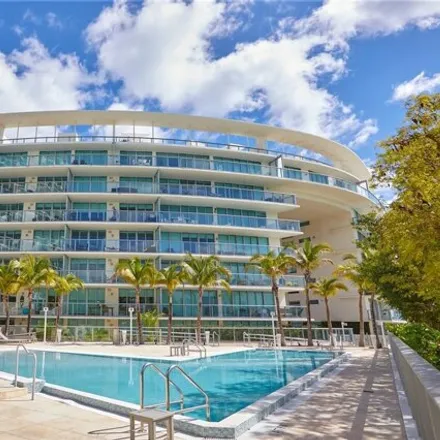 Image 3 - Peloro Miami Beach, 6620 Indian Creek Drive, Atlantic Heights, Miami Beach, FL 33141, USA - Condo for rent