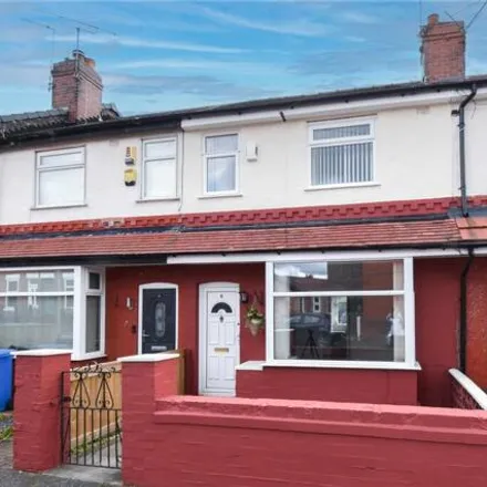 Buy this 2 bed townhouse on Woodhall Road in Stockport, SK5 7QD