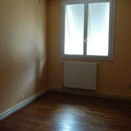 Rent this 4 bed apartment on 11bis Lieu Dit la Chaise in 86500 Montmorillon, France