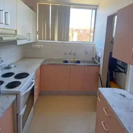 Image 4 - Wrentmore Street, Fairfield NSW 2165, Australia - Apartment for rent