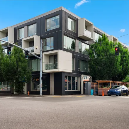 Buy this 2 bed loft on Sunrose Condominiums in 28 Southeast 28th Avenue, Portland