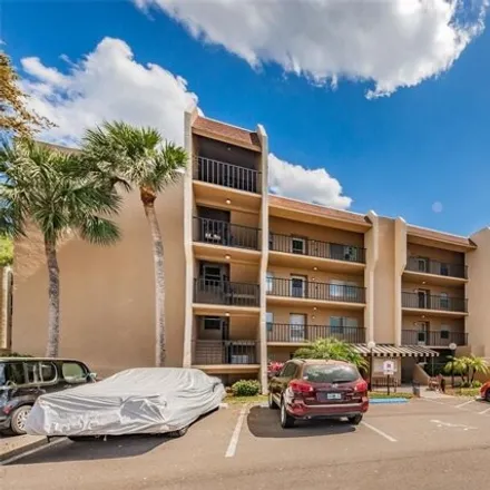 Rent this 2 bed condo on unnamed road in Tarpon Springs, FL 34689