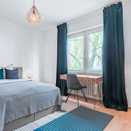 Rent this 1 bed apartment on Robert-Mayer-Straße 31 in 60486 Frankfurt, Germany