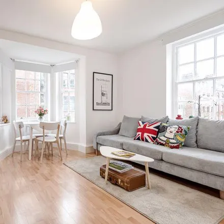 Rent this 1 bed apartment on Admiral House in Willow Place, London