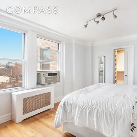 Image 3 - NEST Interiors, 172A 9th Avenue, New York, NY 10011, USA - Apartment for sale