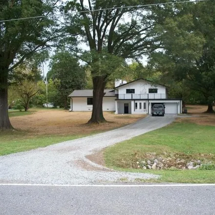 Image 2 - 5778 Reepsville Road, Reepsville, Lincoln County, NC 28168, USA - House for sale