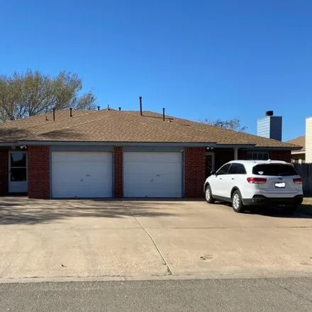 Rent this 2 bed house on 2322 78th Street in Lubbock, TX 79423