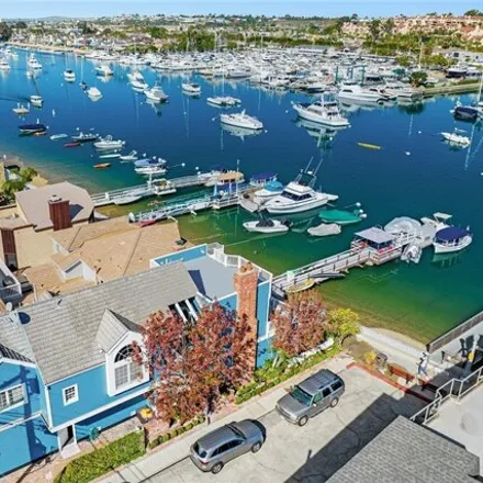 Image 6 - 811 North Bay Front, Newport Beach, CA 92662, USA - Apartment for sale