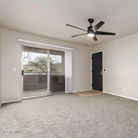 Image 2 - 1720 East Thunderbird Road, Phoenix, AZ 85022, USA - Apartment for rent