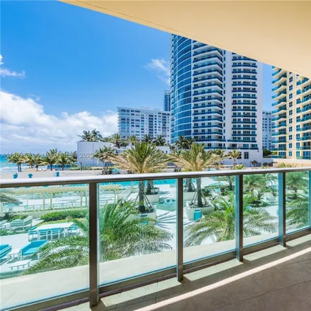 Image 1 - 2501 South Ocean Drive, Beverly Beach, Hollywood, FL 33019, USA - Condo for rent
