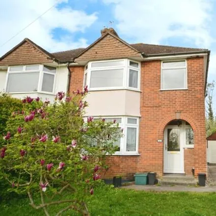 Buy this 3 bed duplex on Main Road in Chelmsford, CM1 7EJ