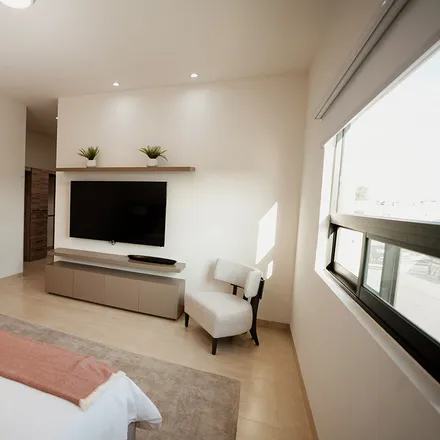 Buy this 4 bed house on Colegio Nueva Laguna in Calle Paseo de los Abedules, La Rioja Residencial