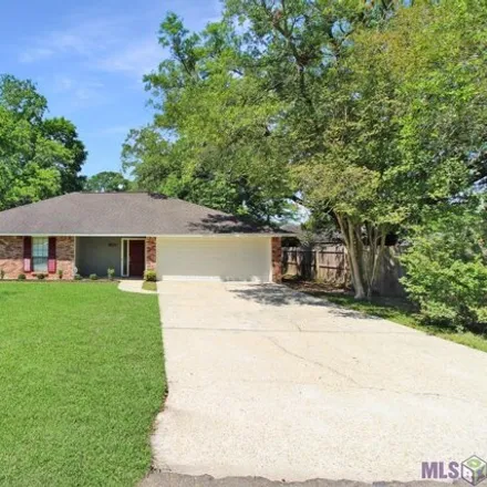 Buy this 3 bed house on 6044 Fleetwood Dr in Baton Rouge, Louisiana