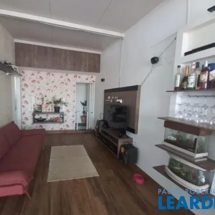 Buy this 2 bed apartment on Concreteste in Rua São Venceslau 115, Vila Bastos