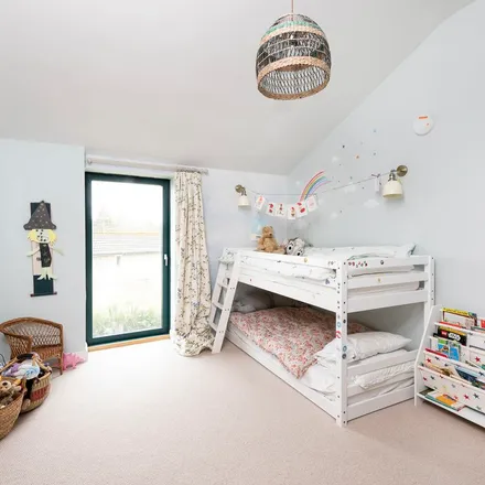Rent this 4 bed apartment on Bannerdown Road in Batheaston, BA1 8EG