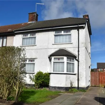 Buy this 3 bed duplex on Reeds Avenue East in Leasowe, CH46 1RQ