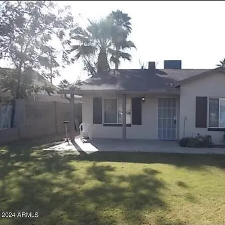 Rent this 2 bed house on 2141 East Sheridan Street in Phoenix, AZ 85006