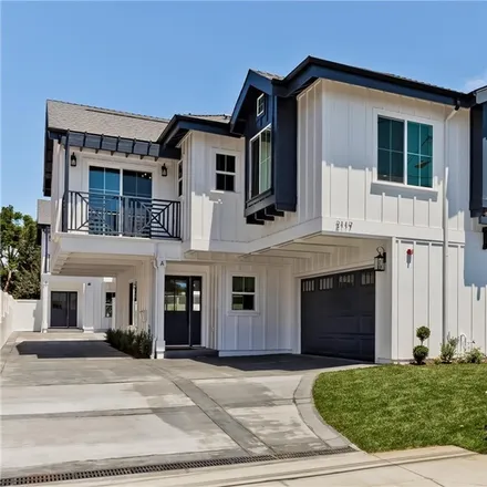 Image 4 - 2117 Voorhees Avenue, Redondo Beach, CA 90278, USA - Townhouse for sale