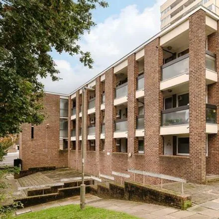 Image 3 - 22 Bell Drive, London, SW18 5PZ, United Kingdom - Apartment for sale