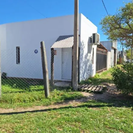 Buy this 2 bed house on Juan Milesi 1801 in Departamento San Justo, 3040 San Justo
