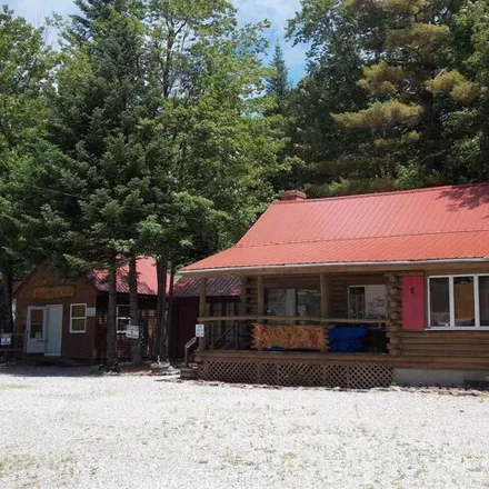 Image 1 - White Mountain Highway, Pequawket, Tamworth, NH, USA - House for sale