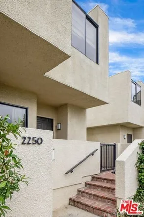 Image 3 - 2307 Century Hill, Los Angeles, CA 90067, USA - Townhouse for sale