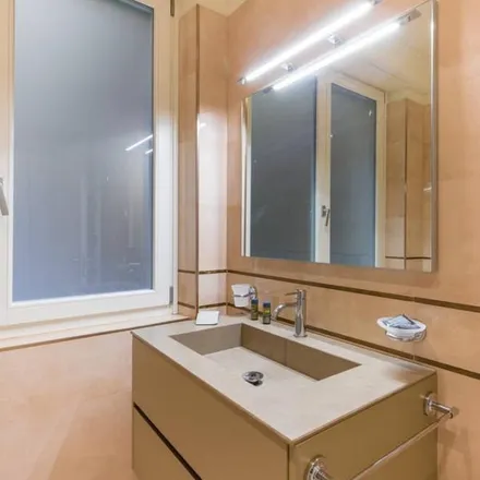 Image 9 - Via Leoncino, 35a, 37121 Verona VR, Italy - Apartment for rent