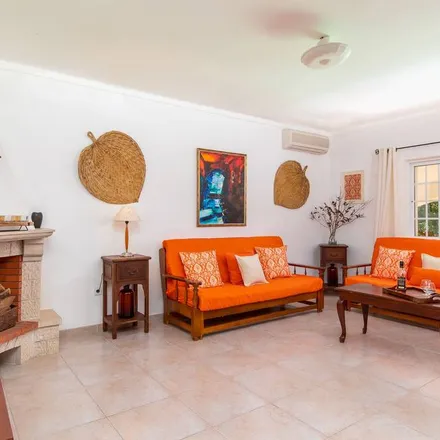 Rent this 4 bed house on Avenida de Portugal in 8900-431 Monte Gordo, Portugal