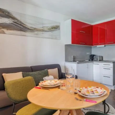 Rent this 2 bed apartment on 43 Rue Greffulhe in 92300 Levallois-Perret, France