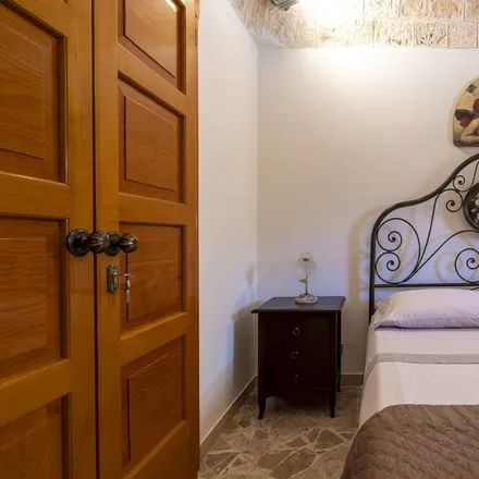 Rent this 2 bed house on Cantina Sociale di Locorotondo in Via Madonna della Catena 99, 70010 Locorotondo BA
