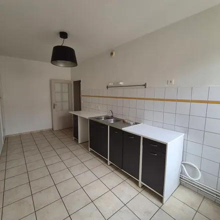 Rent this 3 bed apartment on 132 Rue du Maréchal Pierre Koenig in 54100 Nancy, France