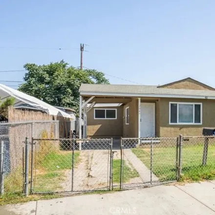 Buy this 3 bed house on 2047 E Knopf St in Compton, California