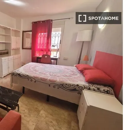 Rent this 3 bed room on unnamed road in 46113 Montcada / Moncada, Spain