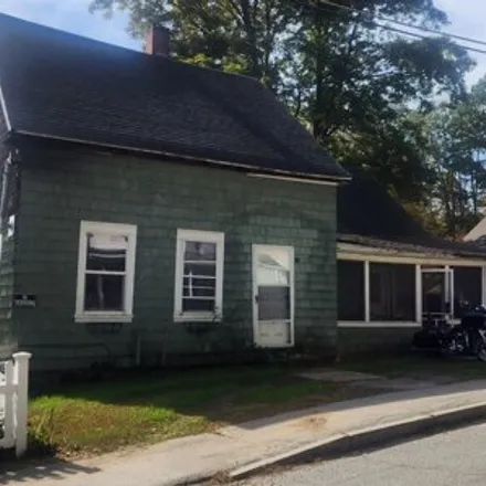 Buy this 3 bed house on 125 School Street in Lisbon, NH 03585
