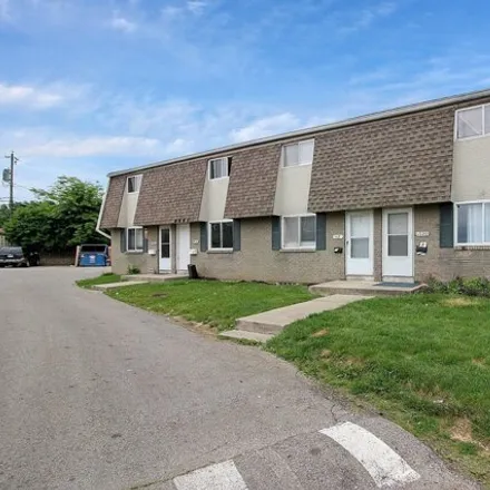 Rent this 2 bed house on 6567 Livingston Avenue in Rose Hill Heights, Reynoldsburg