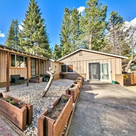 Image 1 - 939 Linda Avenue, Tahoe Valley, South Lake Tahoe, CA 96150, USA - House for sale