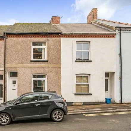 Buy this 3 bed townhouse on Park Street in Abergavenny, NP7 5YD