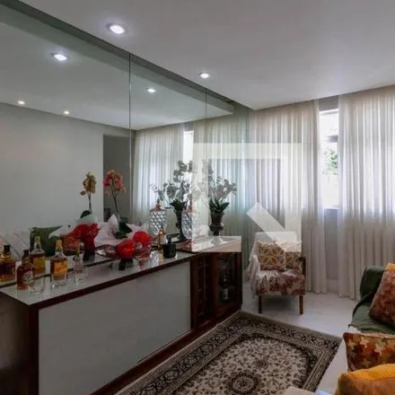 Buy this 3 bed apartment on Rua José do Patrocínio Carneiro in Buritis, Belo Horizonte - MG