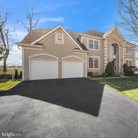 Buy this 5 bed house on 18 Sunflower Way in Lower Moreland Township, PA 19006