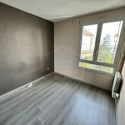 Rent this 2 bed apartment on 23 Rue Héloise in 95160 Montmorency, France