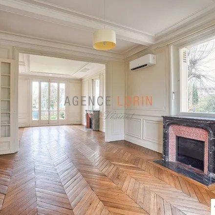 Rent this 1studio apartment on 3 Rue Camille Périer in 78400 Chatou, France
