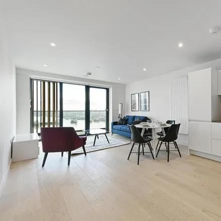 Rent this 1 bed apartment on Marco Polo Tower in Royal Wharf, London