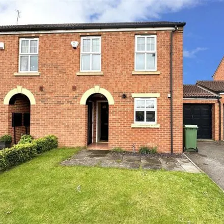 Buy this 3 bed duplex on Lartington Way in Eaglescliffe, TS16 0JQ
