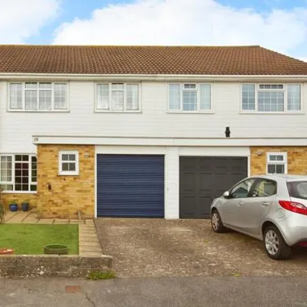 Buy this 3 bed townhouse on Fairthorne Gardens in Gosport, PO12 3PU