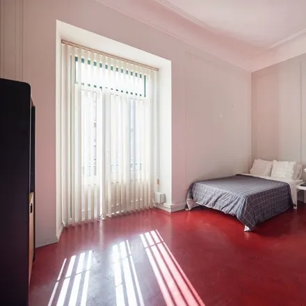 Rent this 21 bed room on Avenida António Serpa