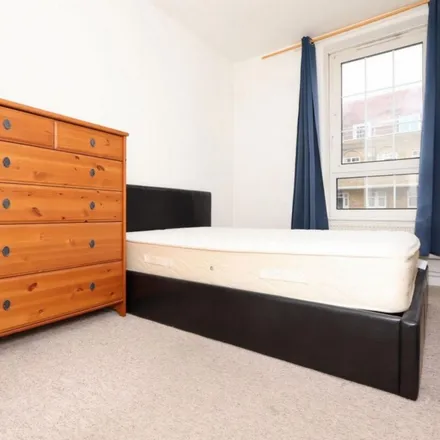 Rent this 4 bed apartment on Chancellor House in Green Bank, London