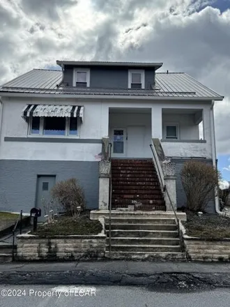 Rent this 1 bed apartment on 124 West Morton Street in Old Forge, Lackawanna County
