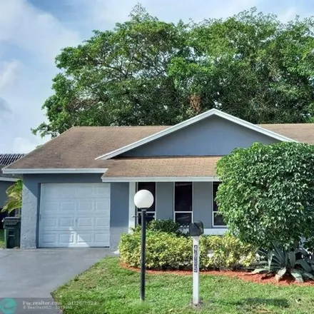 Buy this 3 bed house on 14563 Wood Pine Drive in Delray Beach, FL 33445